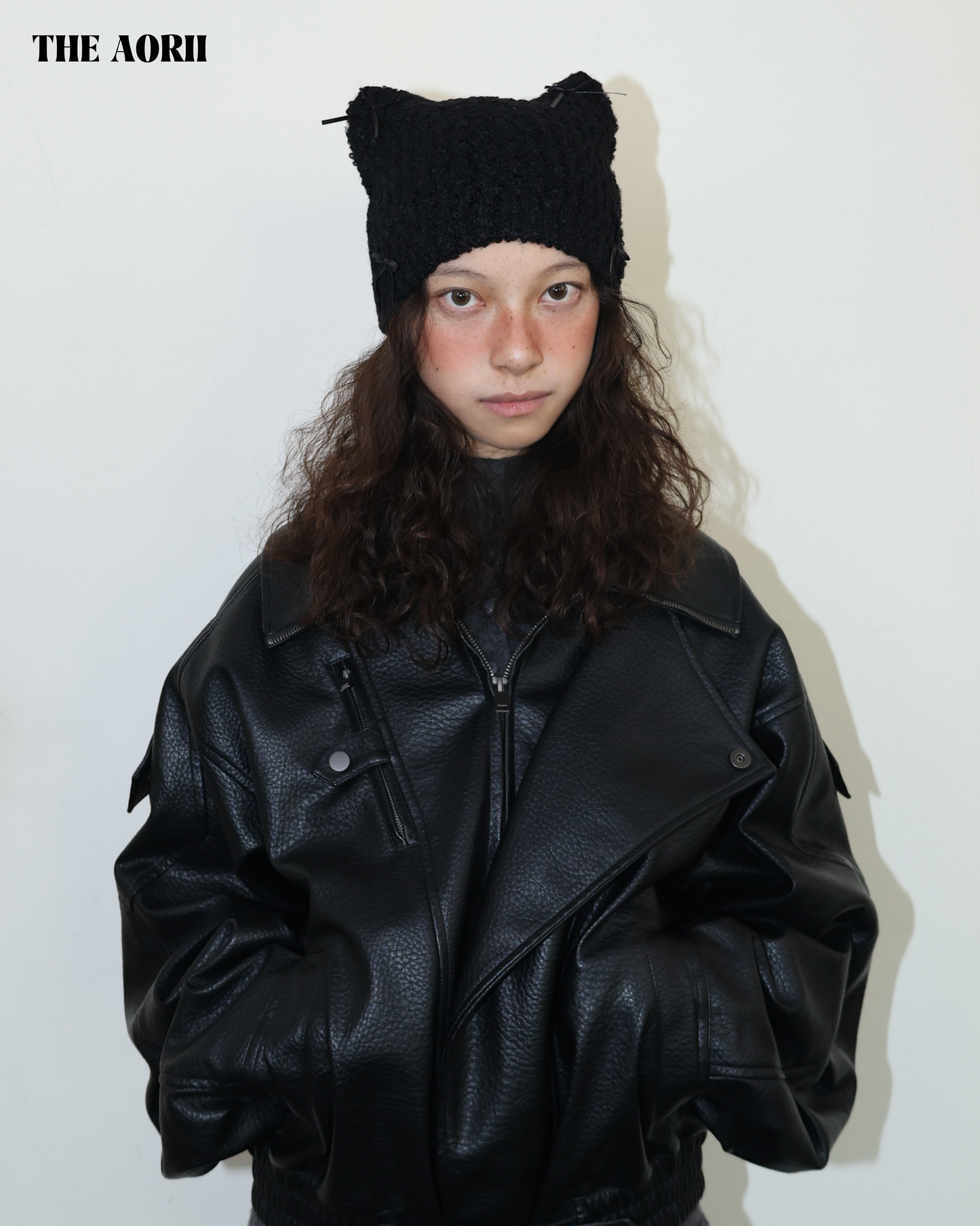 25273(4color) - 黑 15%羊毛蝴蝶結貓耳針織帽