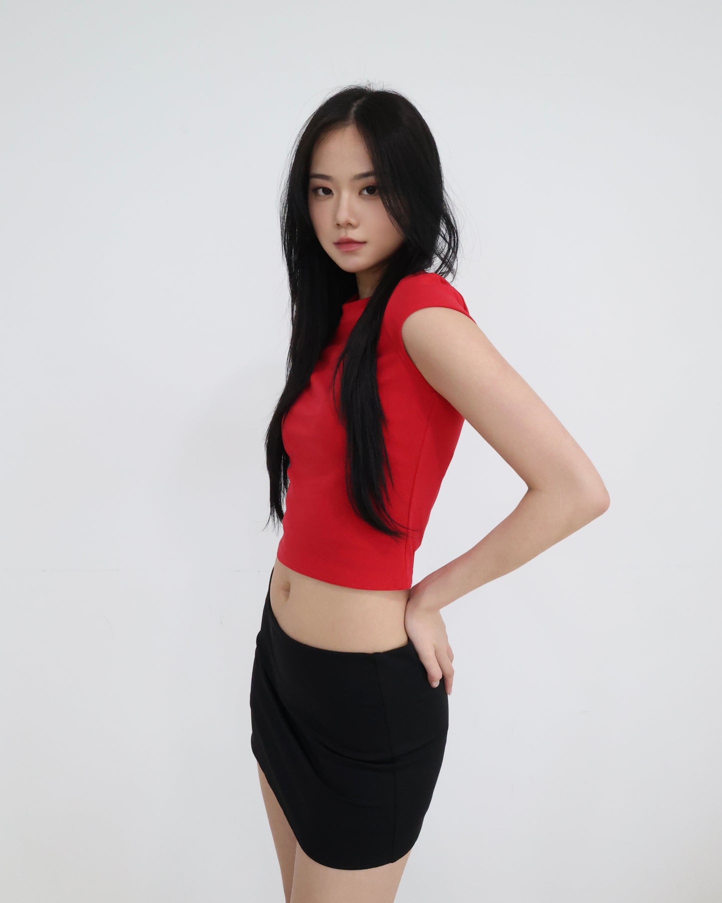 25051(6color) - 紅 圓領正肩短袖上衣