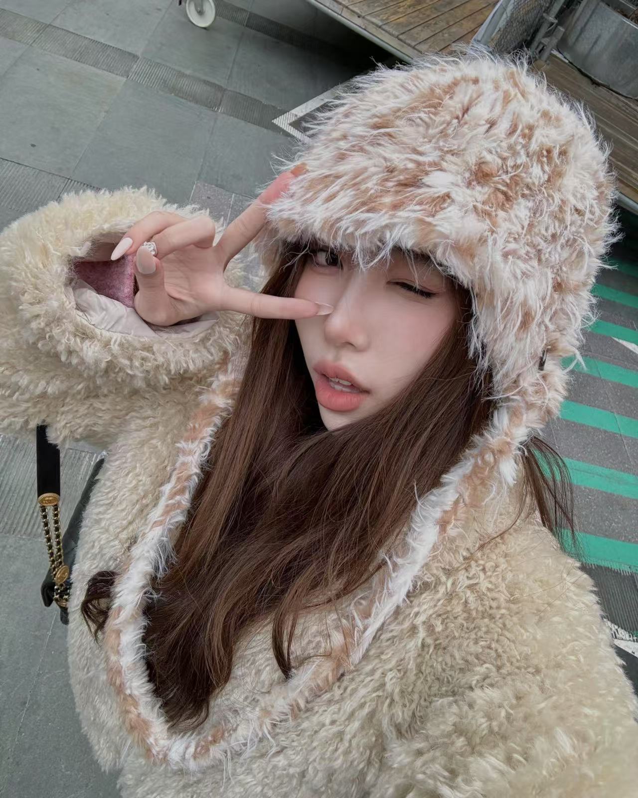 25042(4color) - 米"大頭圍"兩用針織帶繩毛帽/包包(繩子可拆)