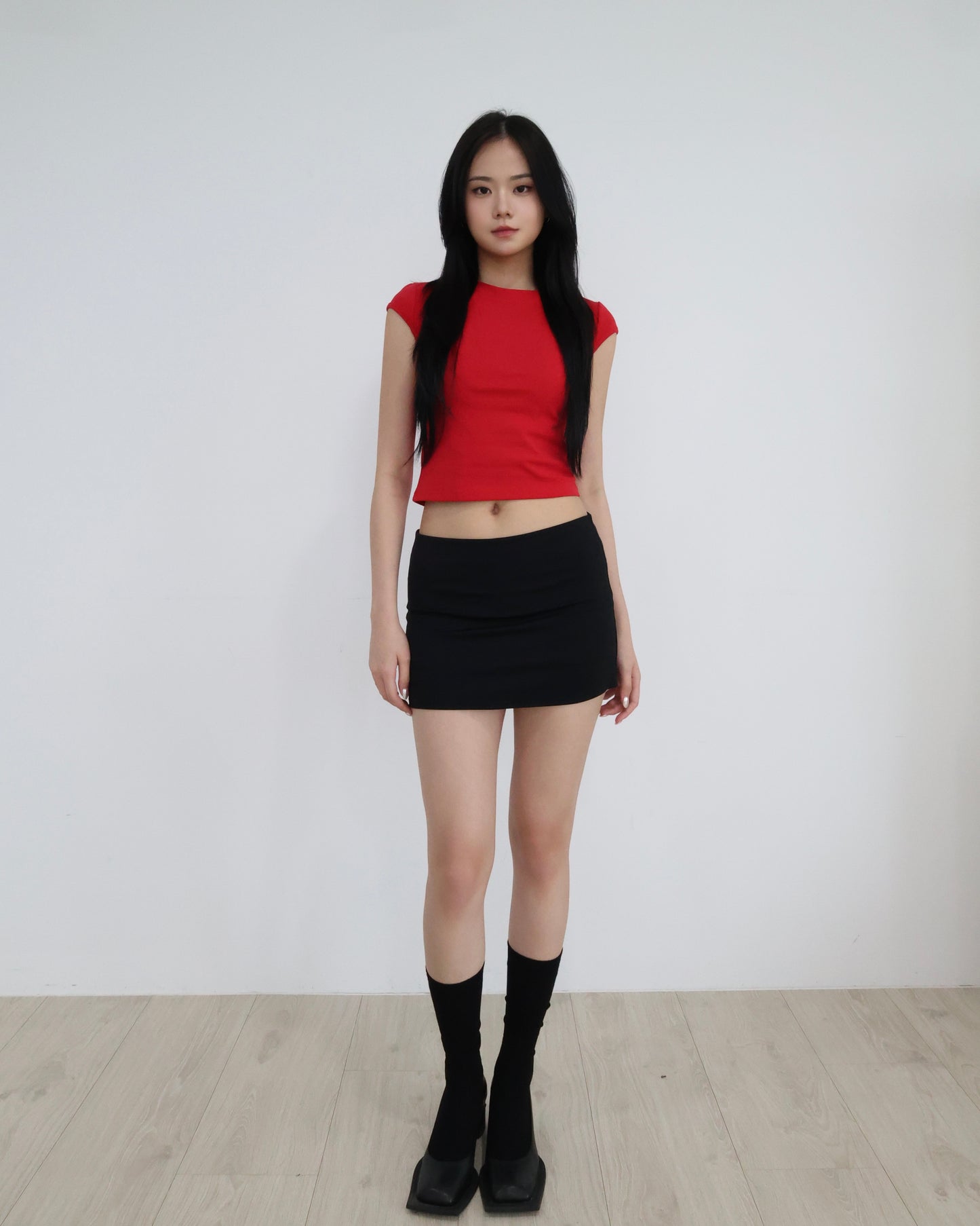 25051(6color) - 紅 圓領正肩短袖上衣