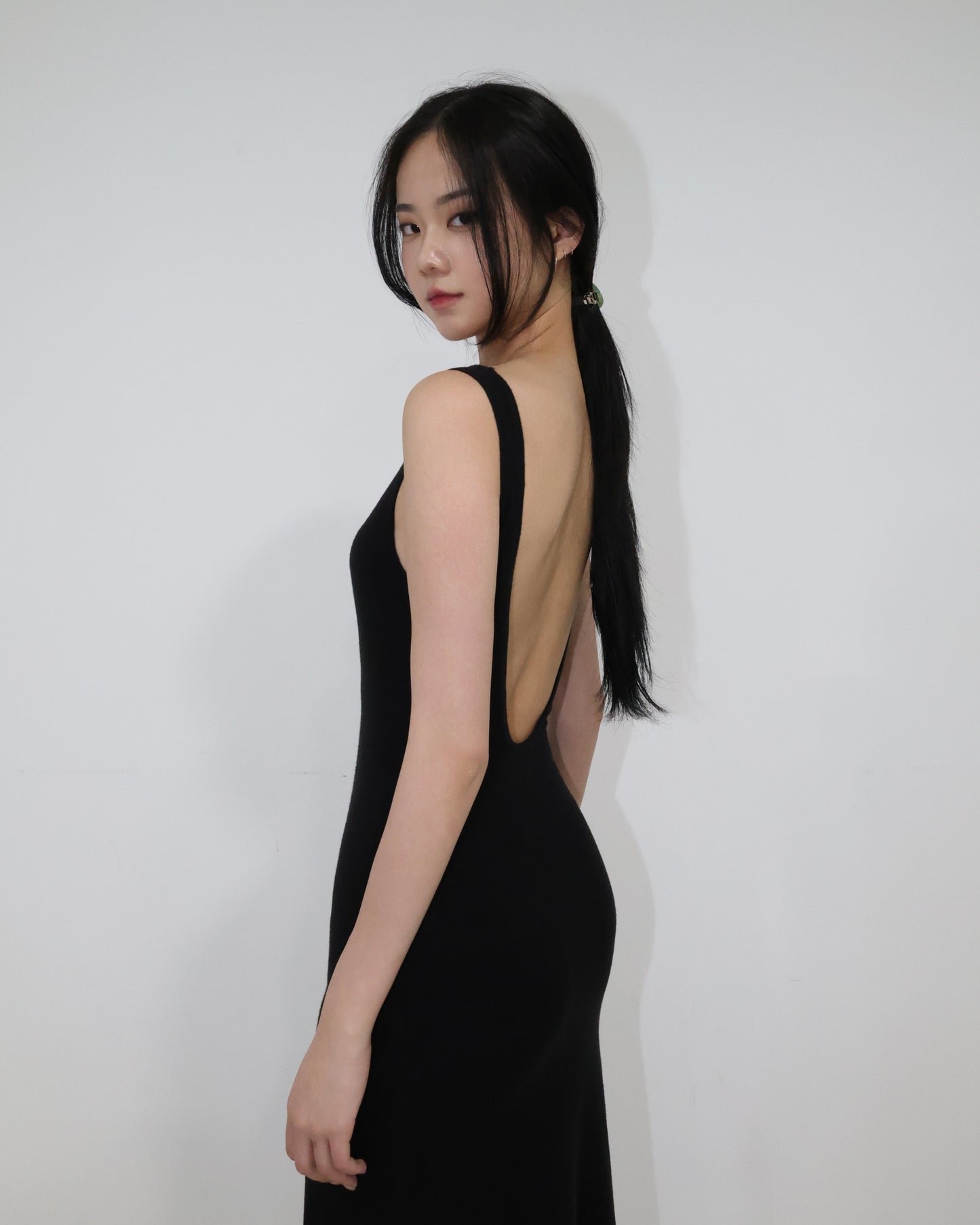 25067(2color) - 黑 大U領露背連身長裙