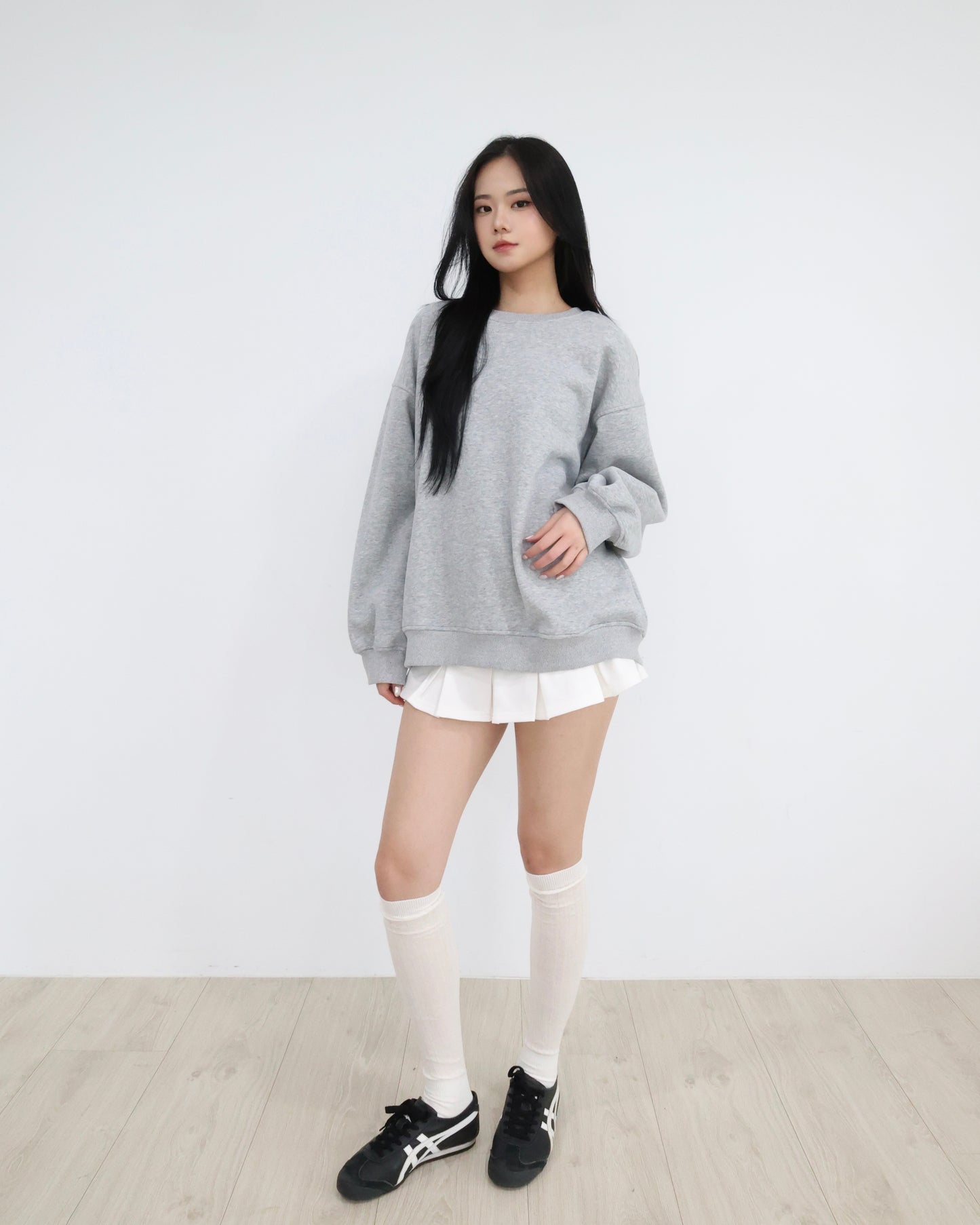 25024(2color) - 灰 超舒服加絨圓領長袖衛衣