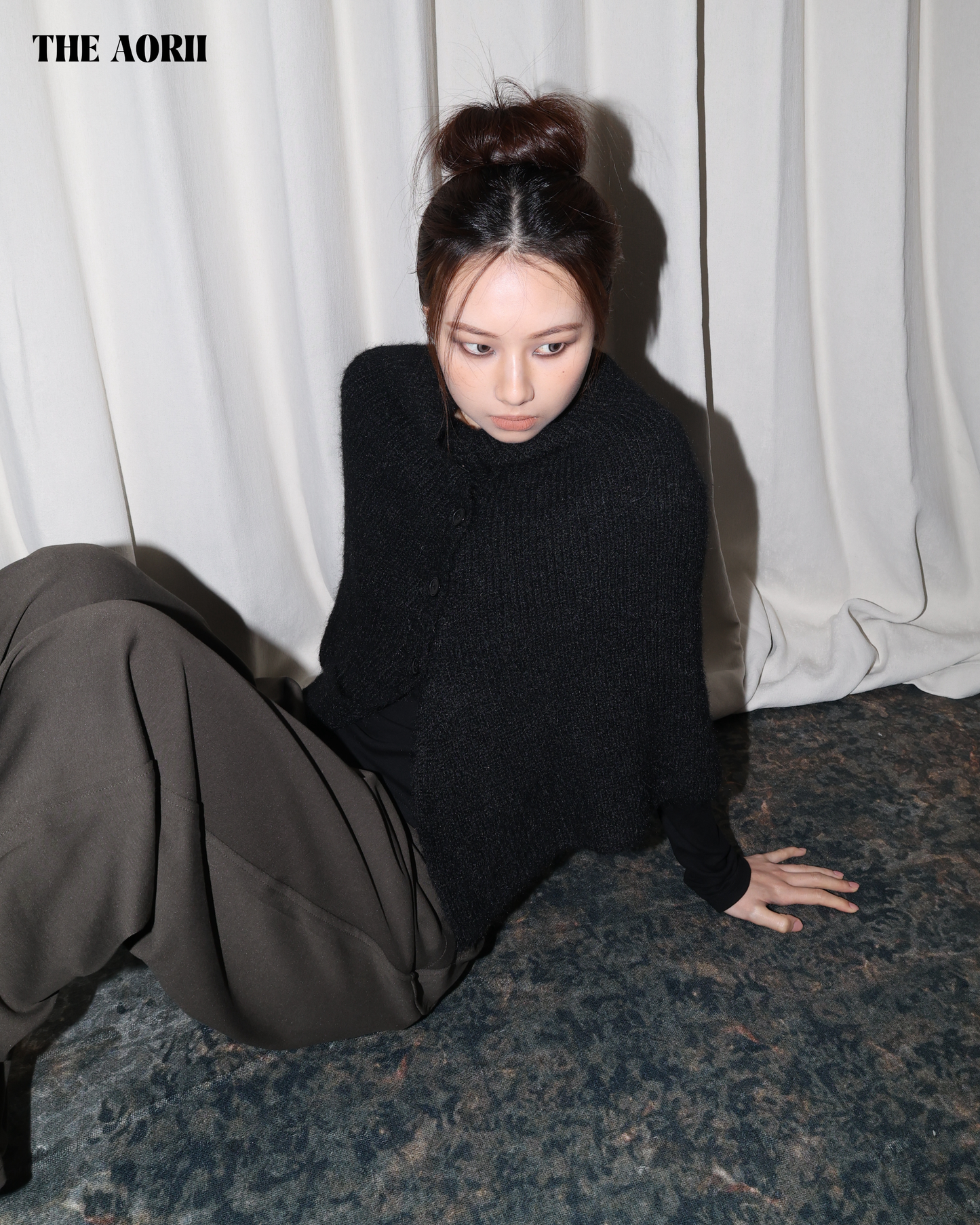 25231(2color) - 黑 排扣針織披肩