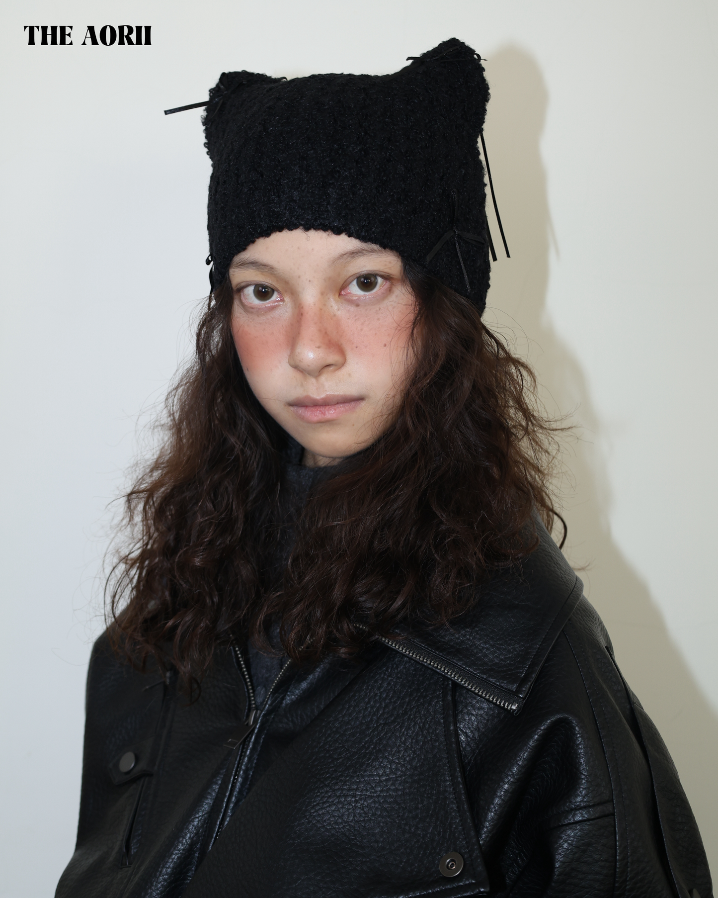 25273(4color) - 黑 15%羊毛蝴蝶結貓耳針織帽