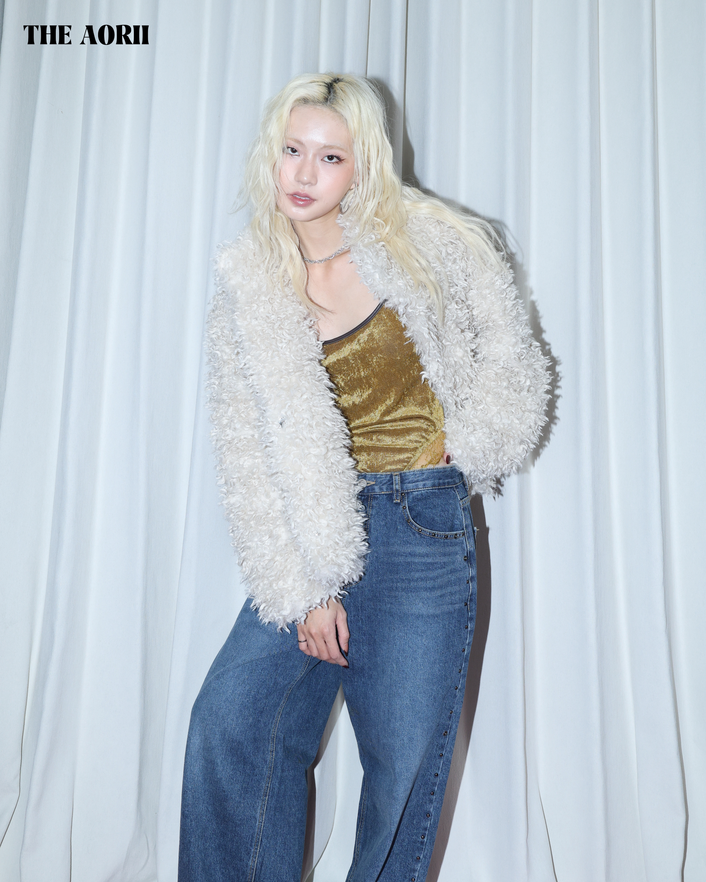 KR25010(2color) - 杏 "正韓"小卷毛立領外套