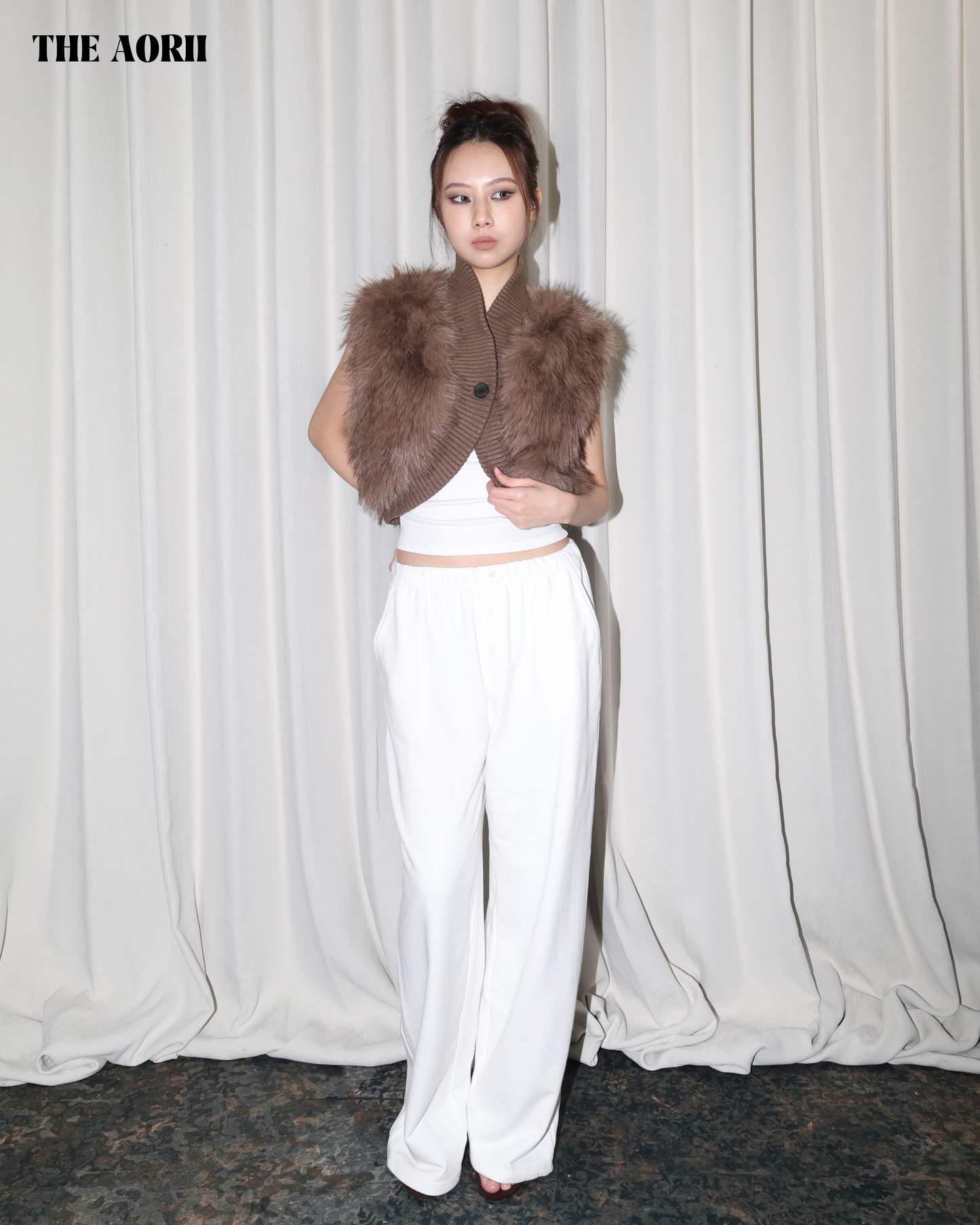 25232(2color) - 棕 毛毛針織背心