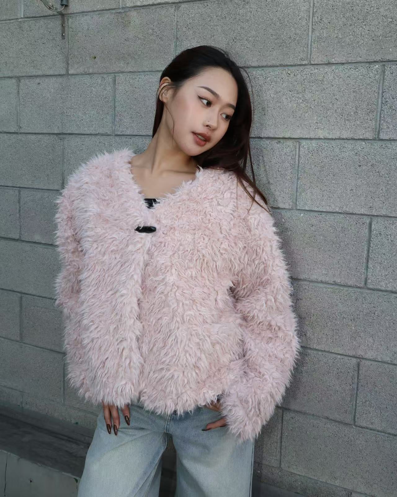 25022(3color) - 粉 羊羔毛圍脖V領外套（圍脖可拆）