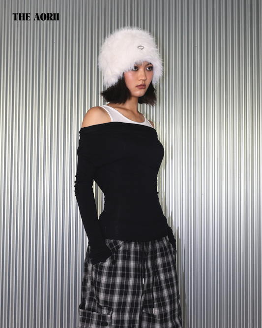 20223(2color) - 黑 一字領長袖背心兩件套