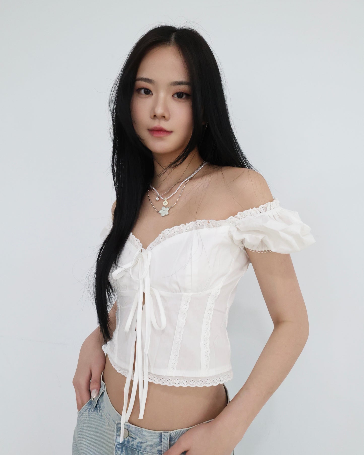 25064 - 泡泡袖方領綁帶上衣