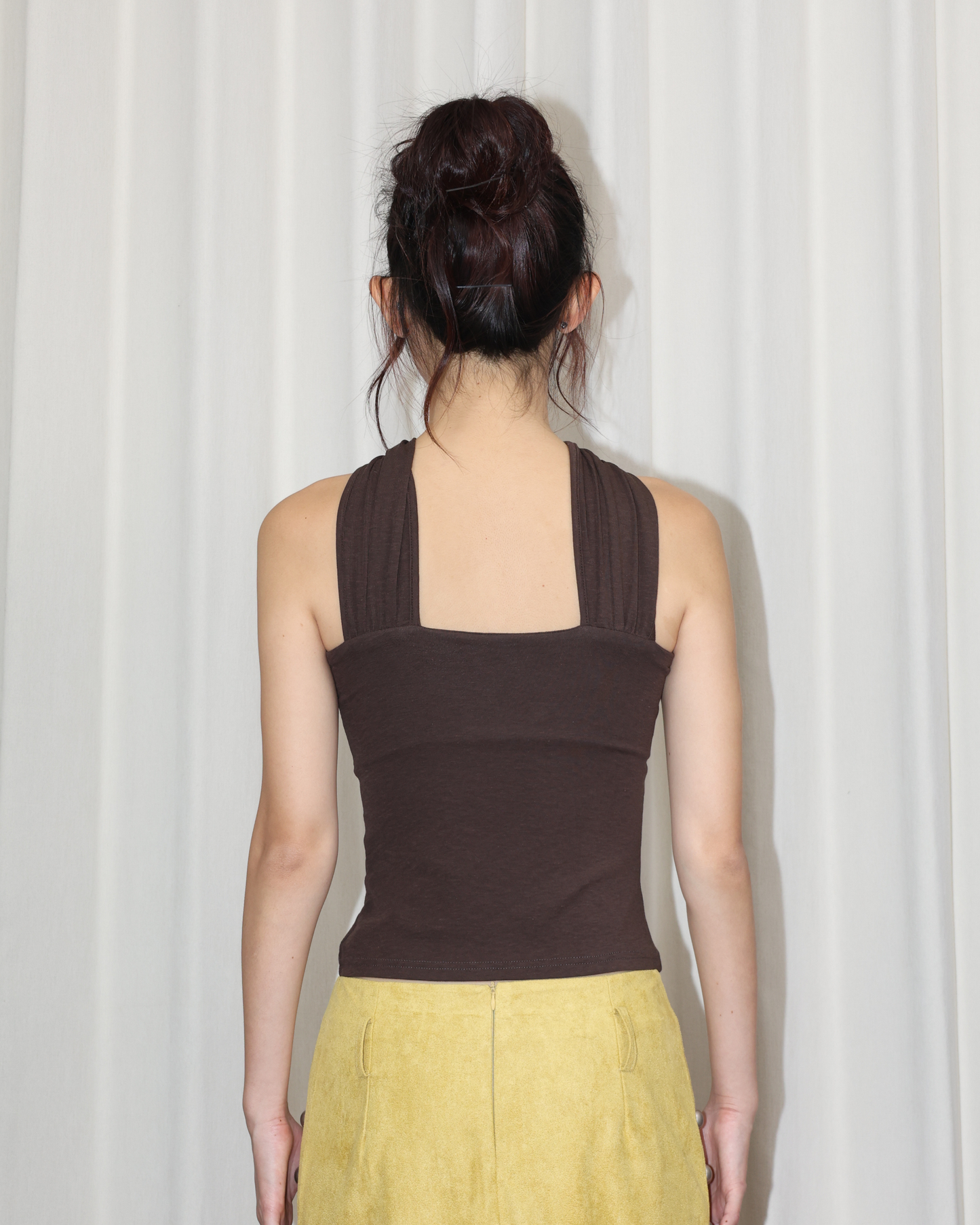 26056(2color) - 棕 正反兩穿金屬扣修身背心