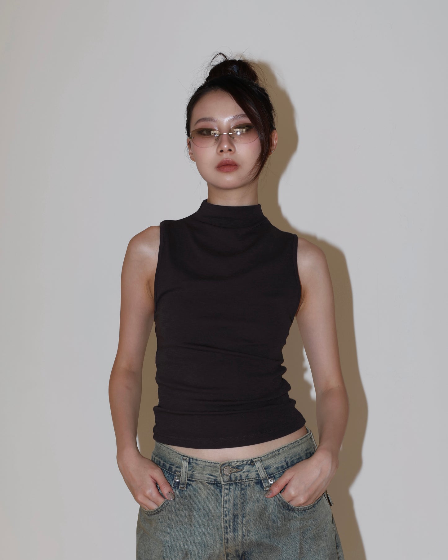 25163(3color) - 茶 “超顯瘦”小高領修身背心