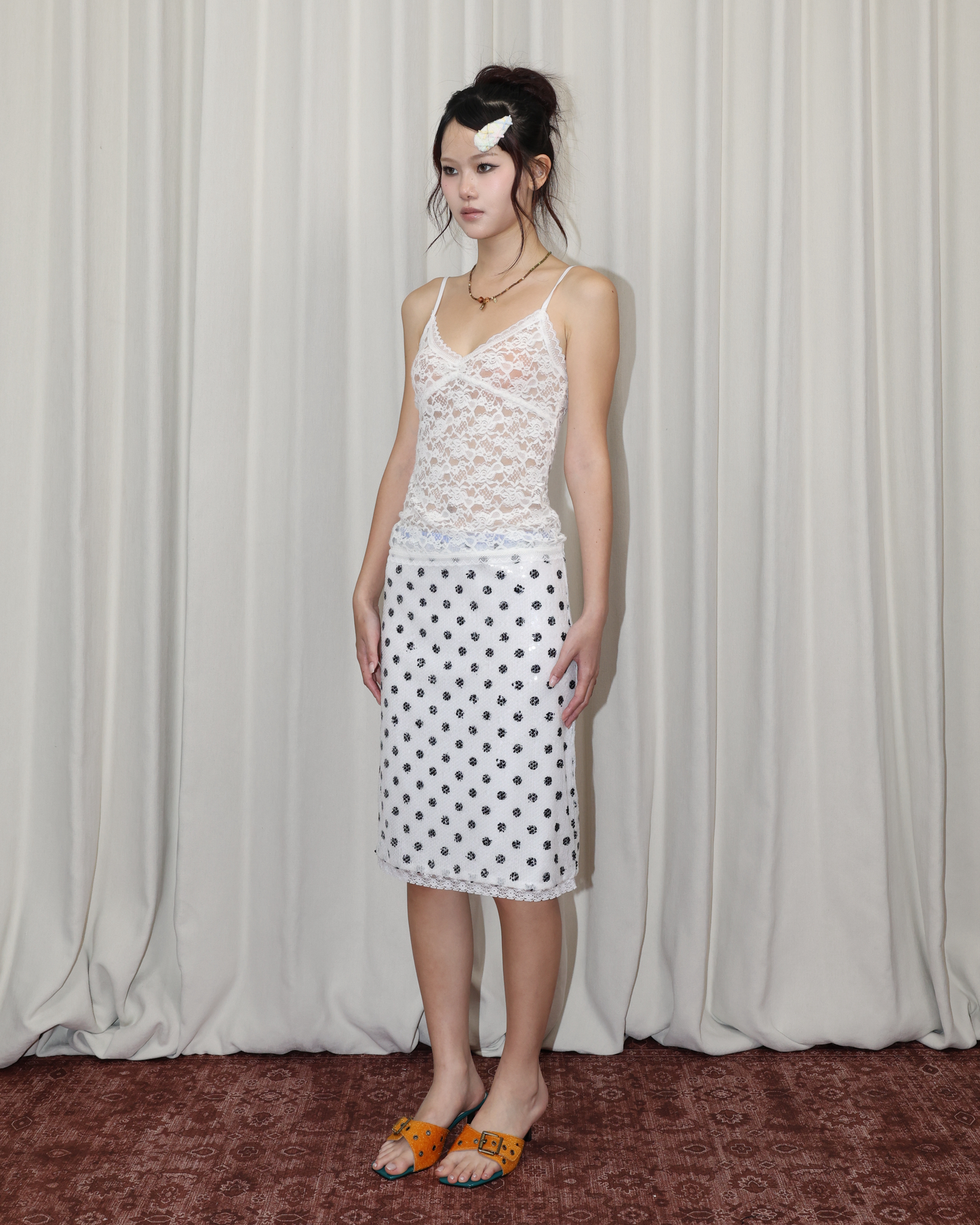 26067 - 波點亮片中裙