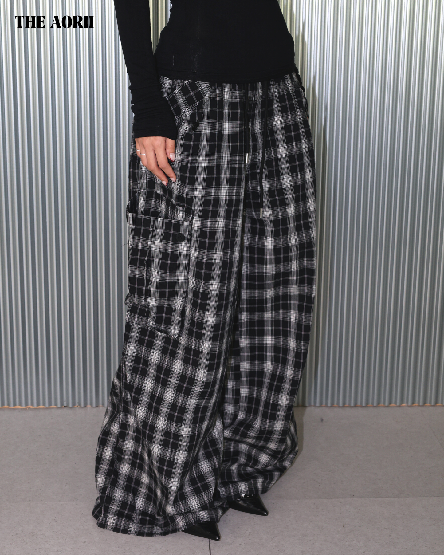 25256 - 格紋抽繩闊腿工裝束口褲