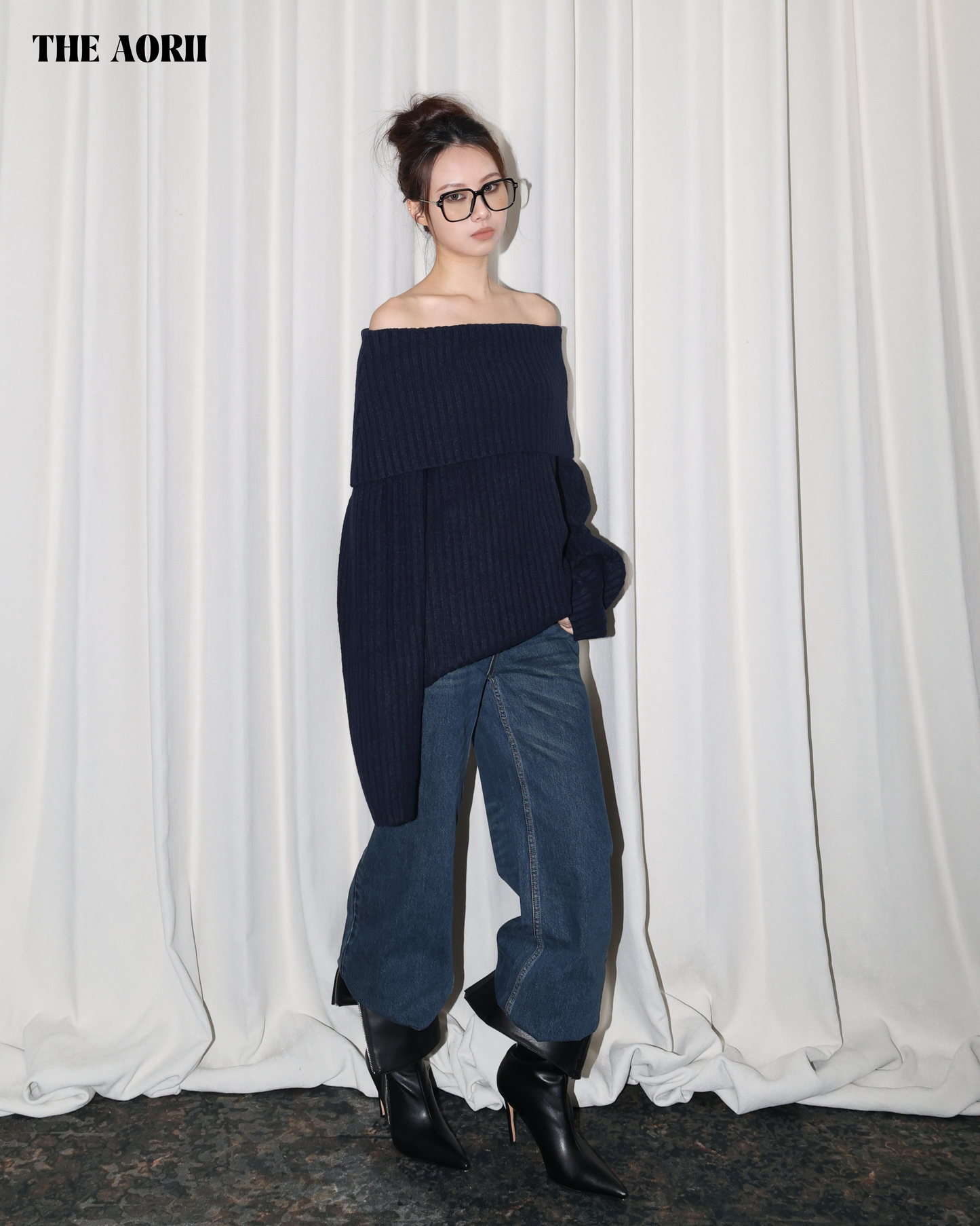 25237 -  深藍直筒牛仔褲