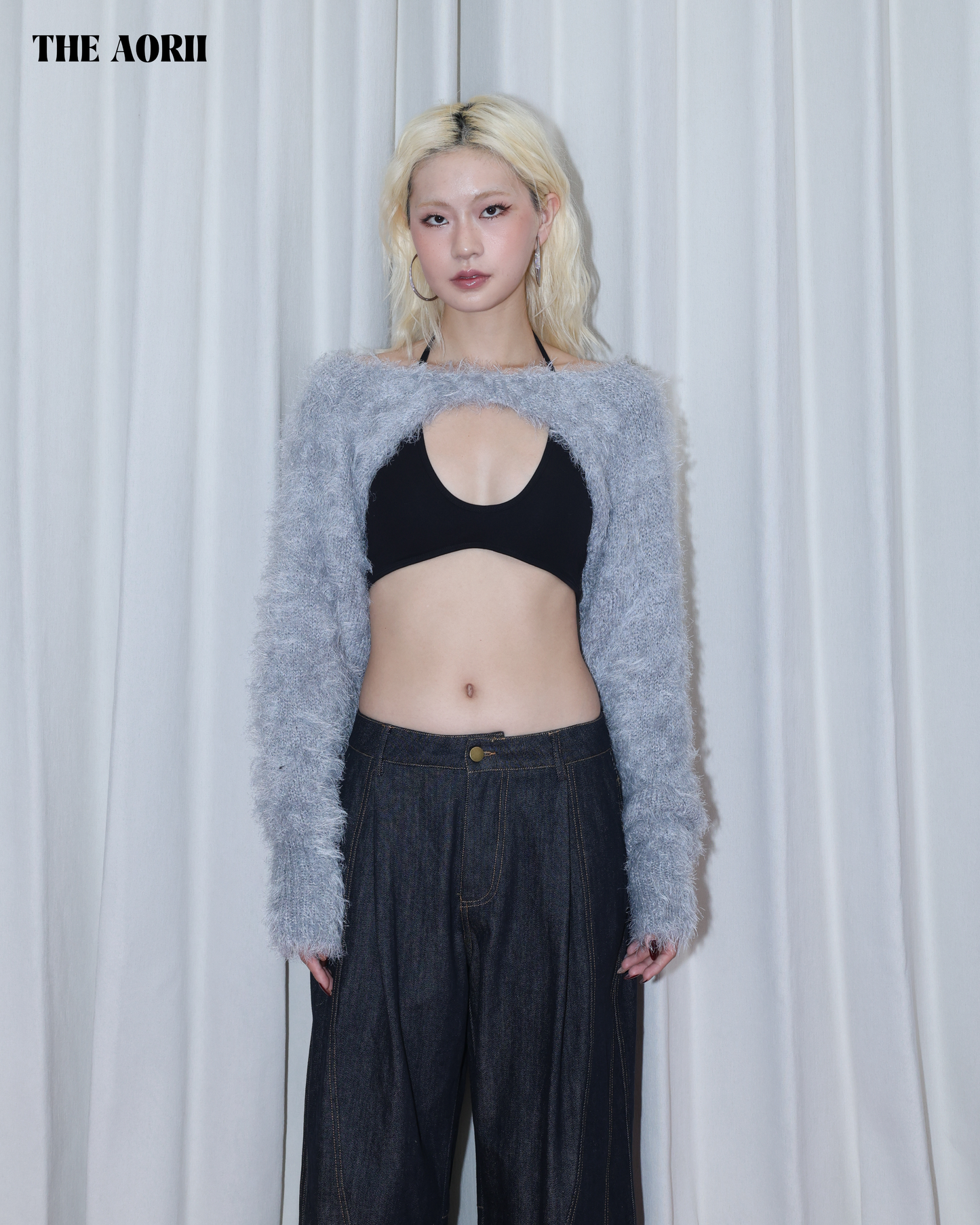 KR25001 - "正韓"水貂毛短版長袖上衣