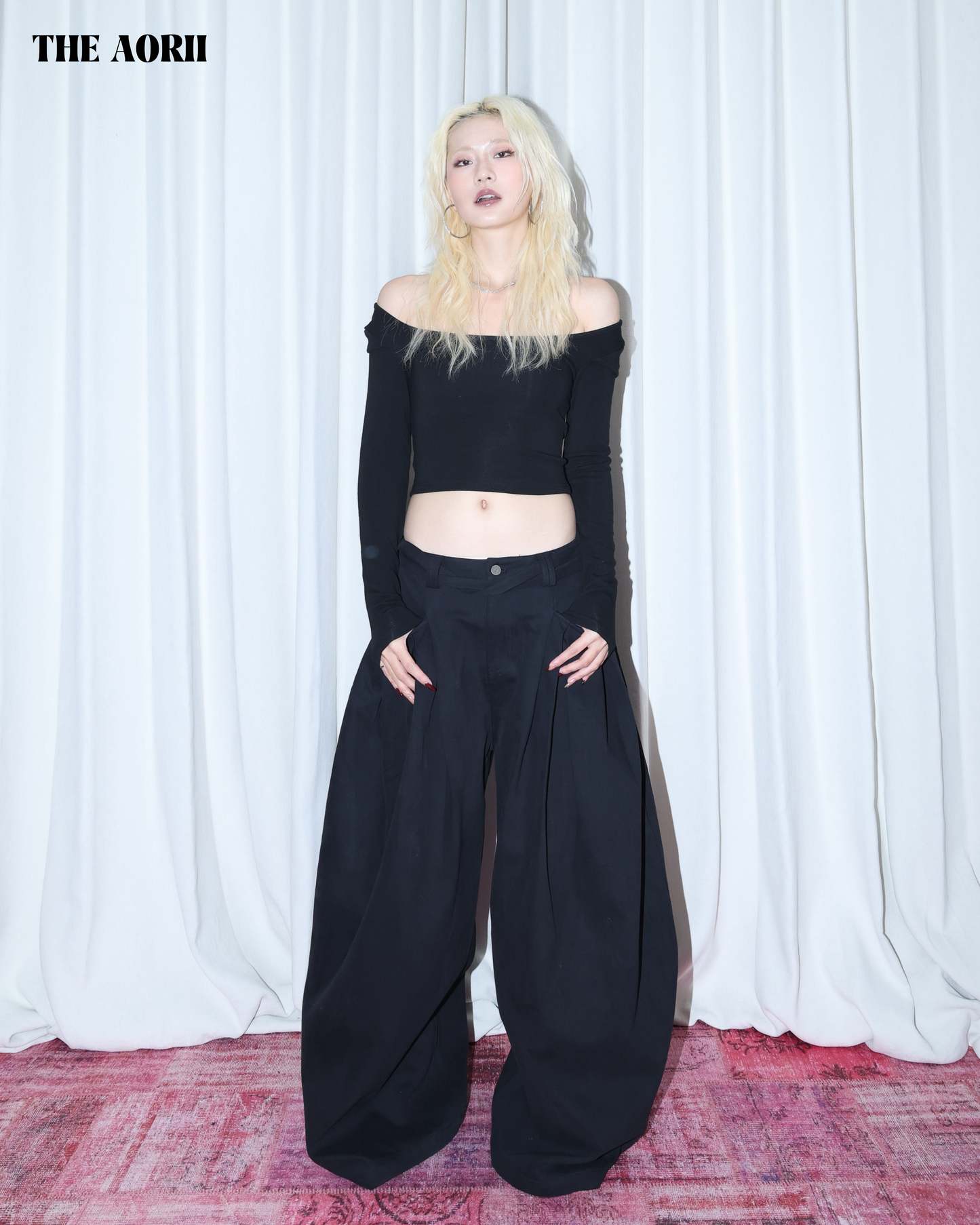 25277(4color) -  黑 方領修上刷毛長袖上衣（薄款）