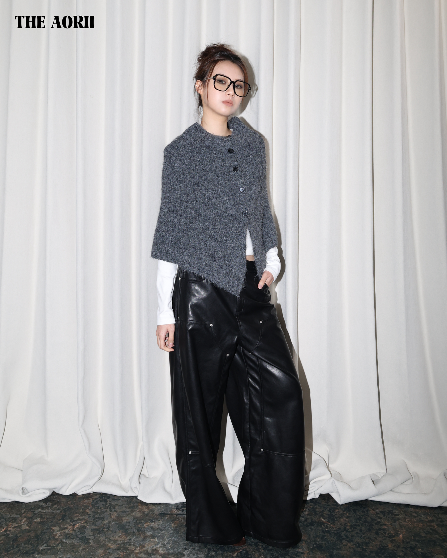 25231(2color) - 灰 排扣針織披肩