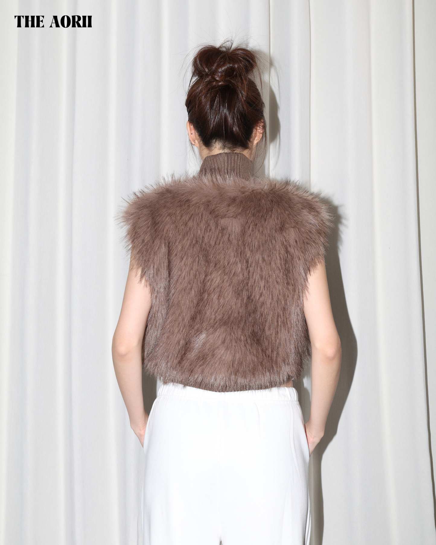 25232(2color) - 棕 毛毛針織背心