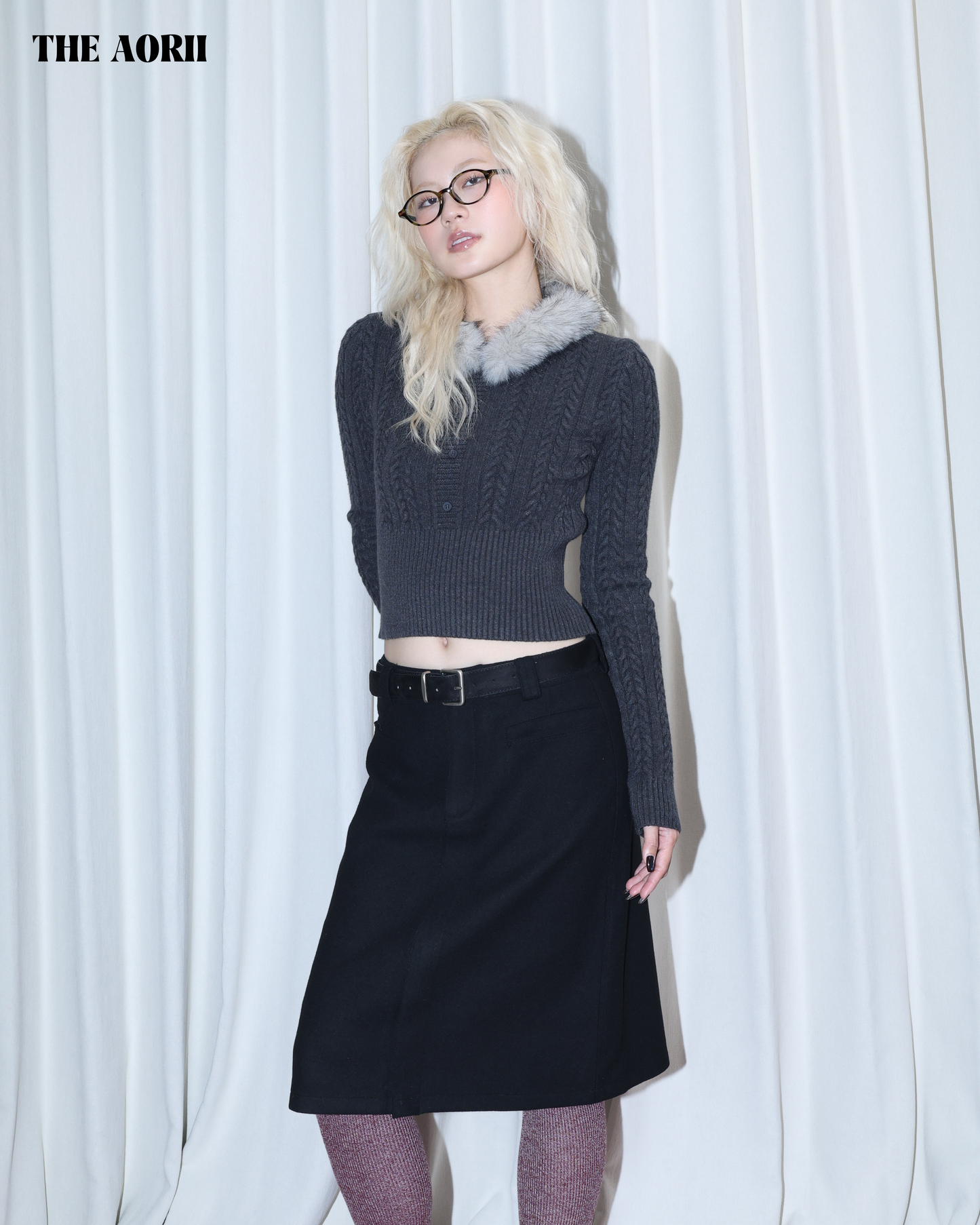 26002 (2color) - 灰 毛毛針織排扣收腰長袖上衣(毛毛可拆)