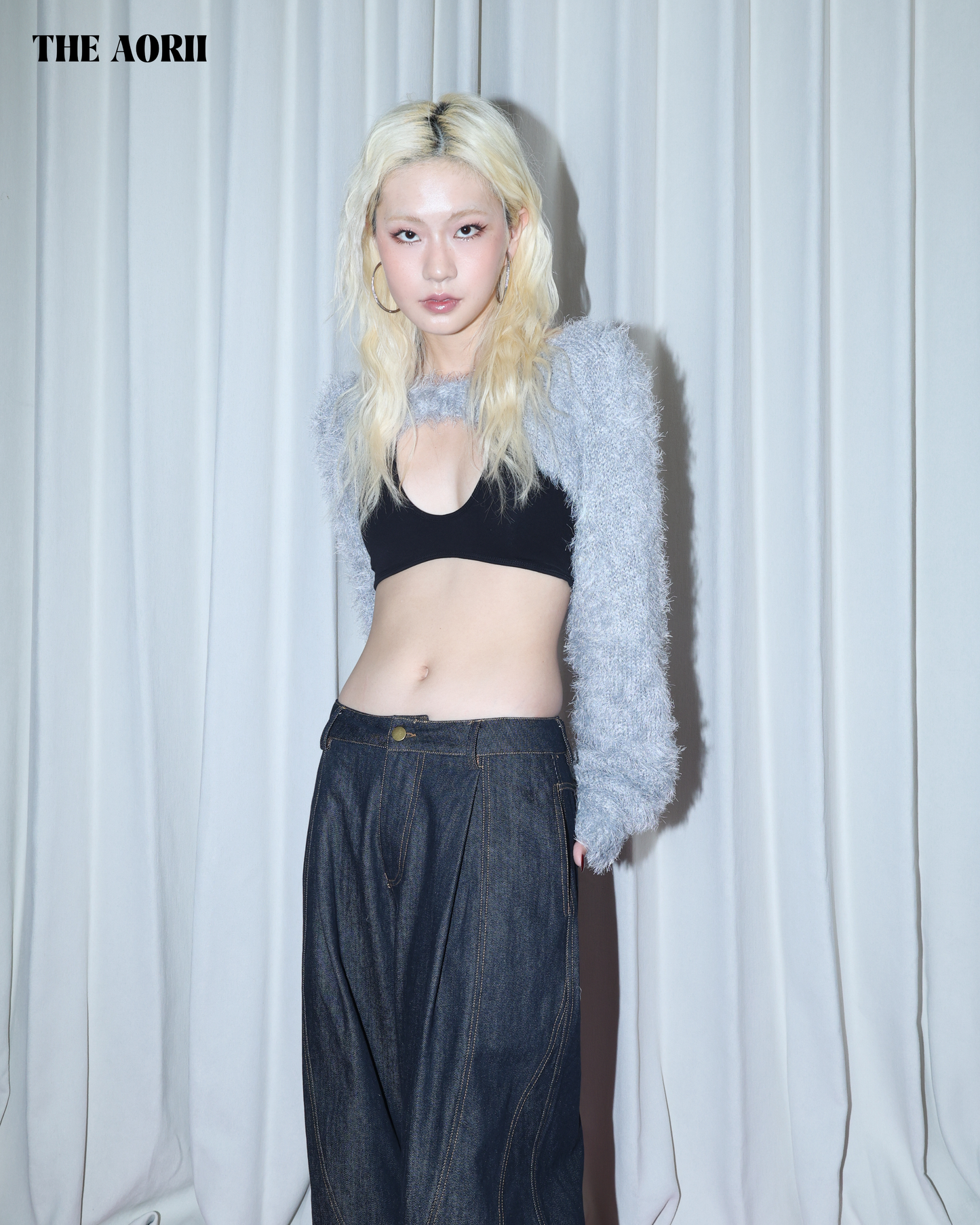 KR25001 - "正韓"水貂毛短版長袖上衣