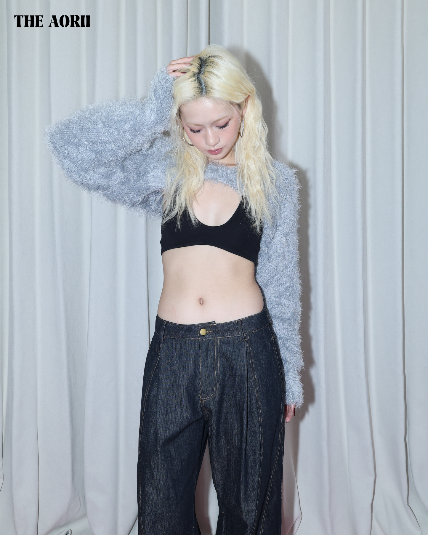 KR25001 - "正韓"水貂毛短版長袖上衣