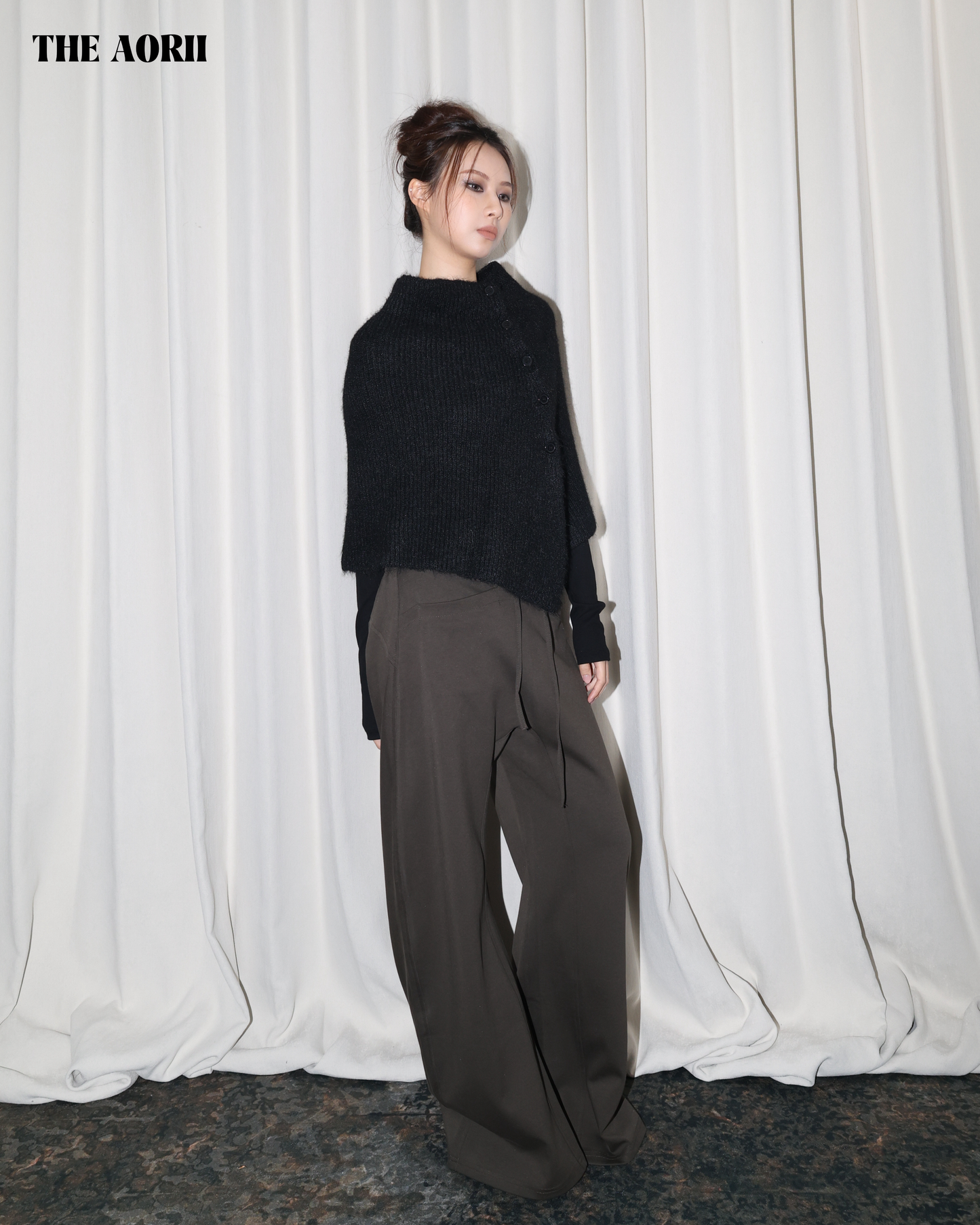 25231(2color) - 黑 排扣針織披肩