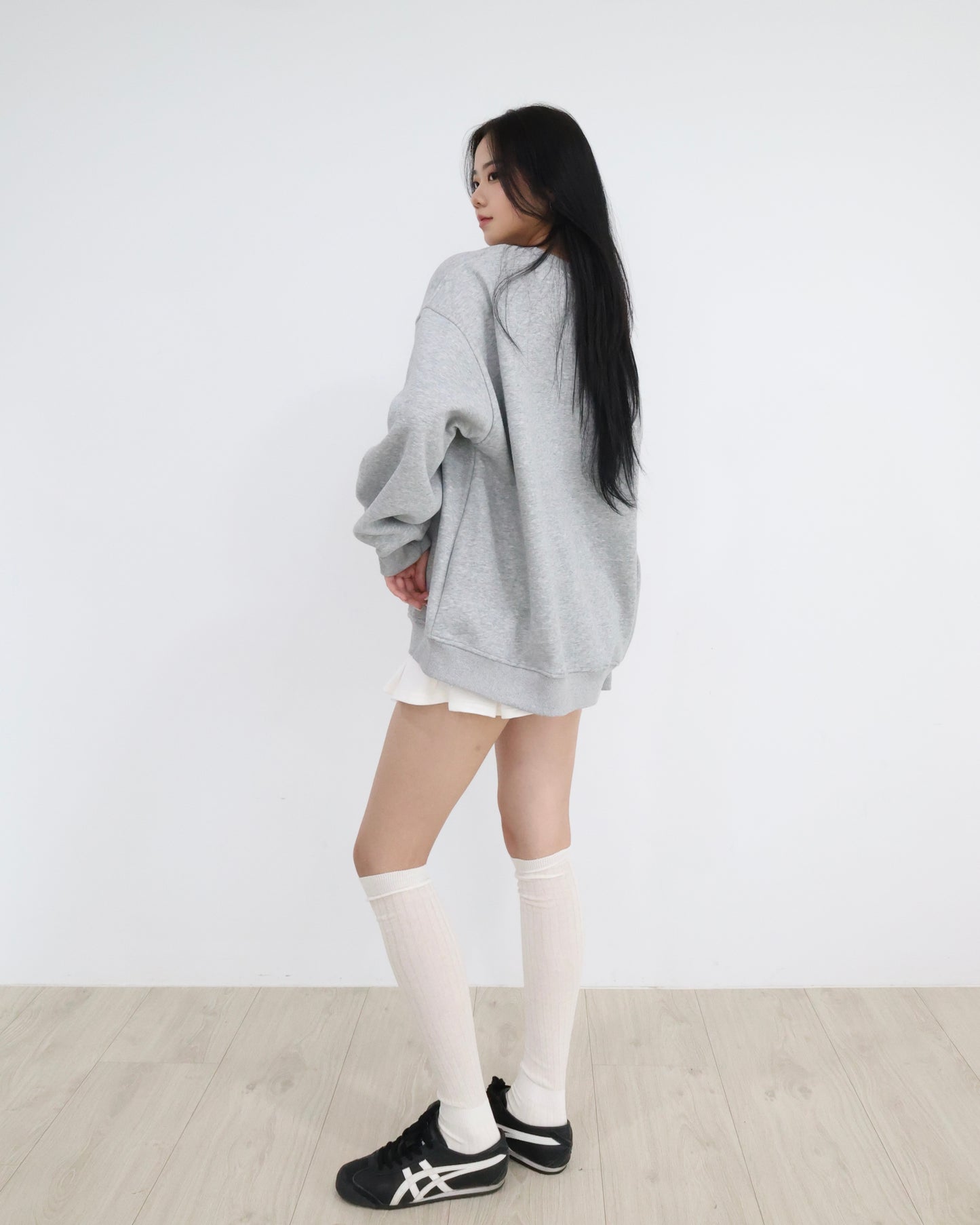 25024(2color) - 灰 超舒服加絨圓領長袖衛衣